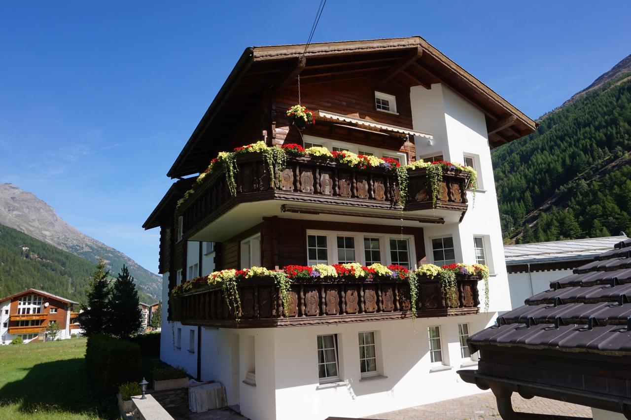 Art Oase Apartment Saas-Grund Ngoại thất bức ảnh